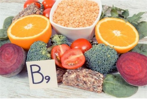 Comment le folate aide-t-il la santé humaine
